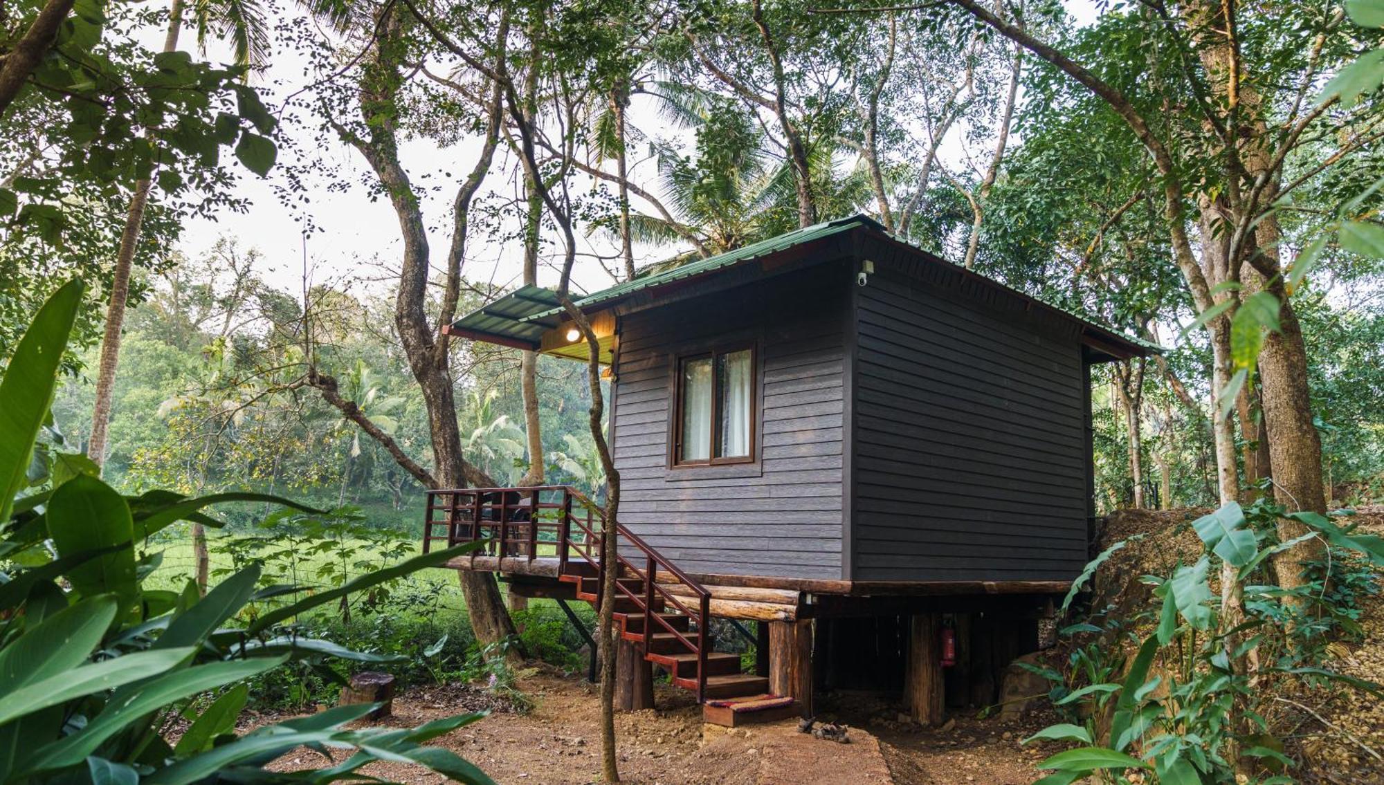 Captain'S Camp Sirsi Exterior photo